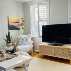 Tv ünitesi, Ahşap Tv ünitesi, Tv konsolu, Hazeranlı Tv ünitesi